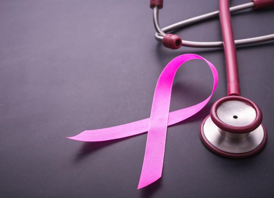 Cancer du sein : des parlementaires lancent une pétition pour réclamer la signature "rapide" des décrets