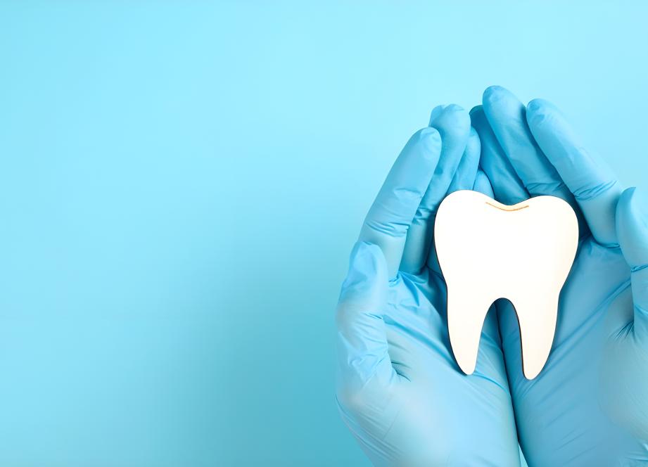 Déremboursement des soins dentaires : les chirurgiens-dentistes dénoncent un nouveau "recul de la solidarité nationale"