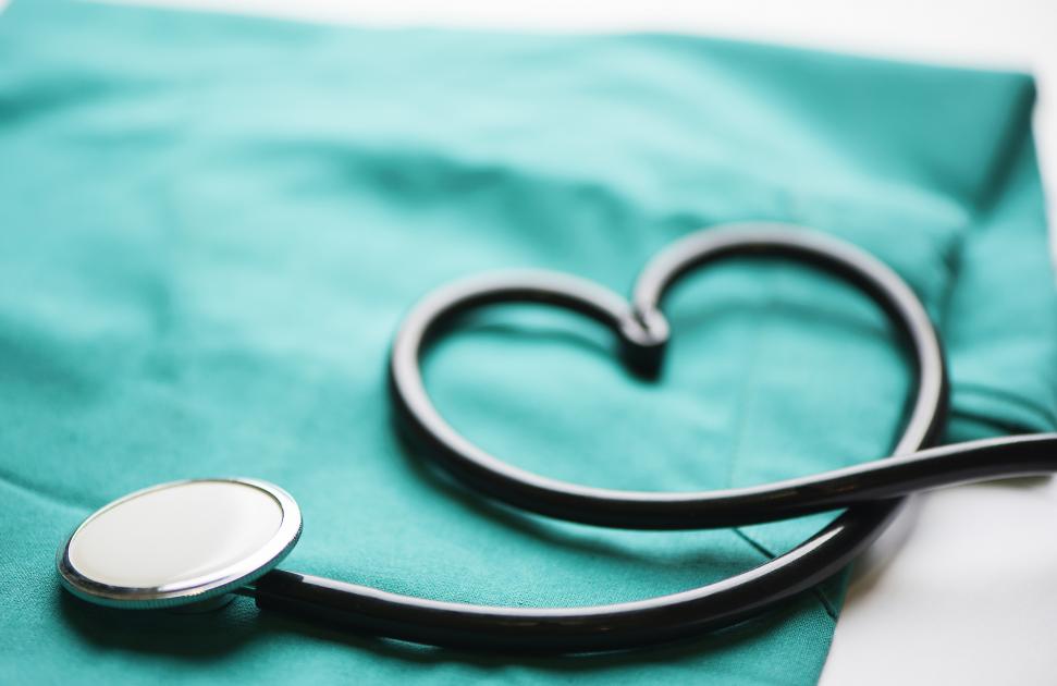 engagement médecin hospitalier