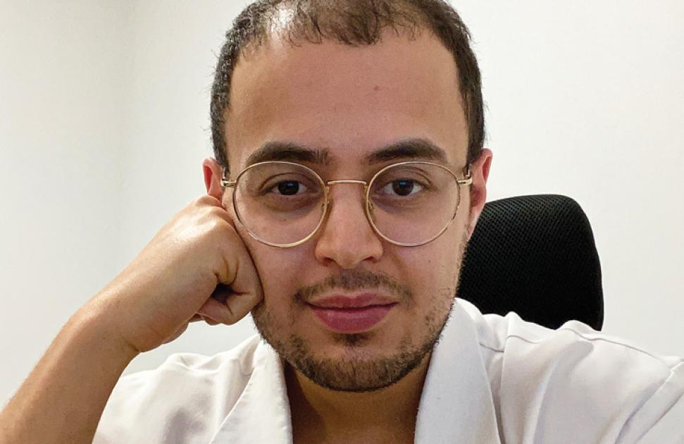 Walid Mekeddem, médecin aux mille (en)vies
