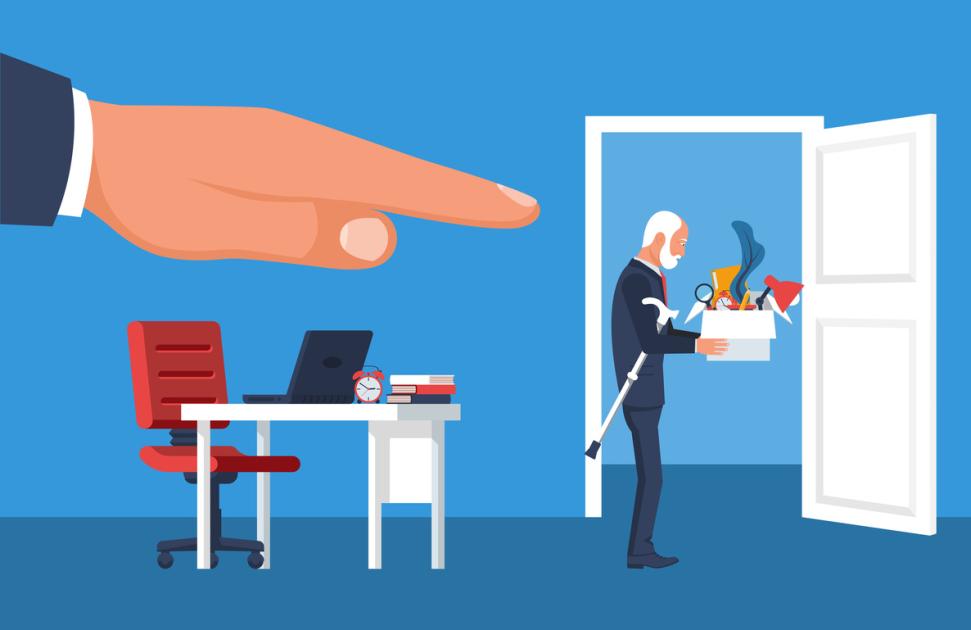 Trop âgés pour être salariés, deux médecins généralistes contraints de quitter leur centre de santé