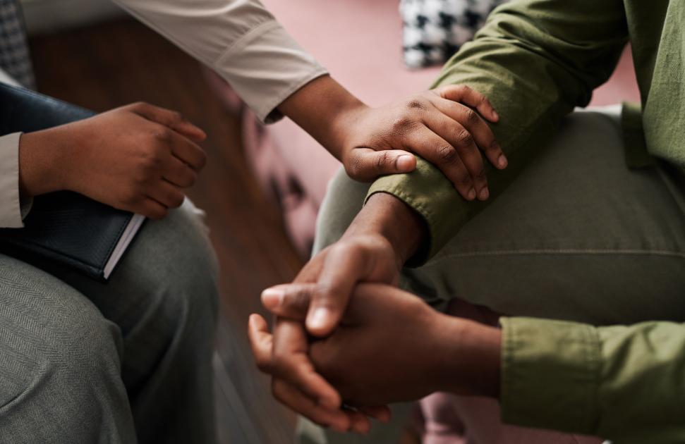 "Émeutes, souffrance sociale, répression… Plus que jamais, nous professionnels de santé sommes présents"