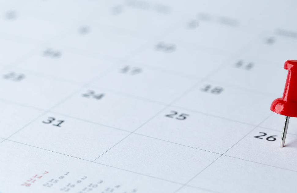 Les décrets relatifs à la 4e année de médecine générale seront publiés en "mars/avril", assure Yannick Neuder