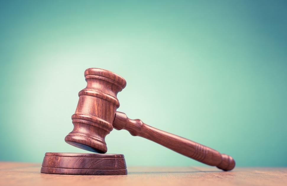 Deux jours par mois dans un désert médical : le Sénat approuve le "pacte" Bayrou