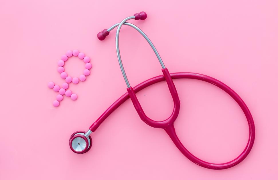 52% des médecins généralistes sont des femmes : une étude dévoile les chiffres sur la féminisation de la profession