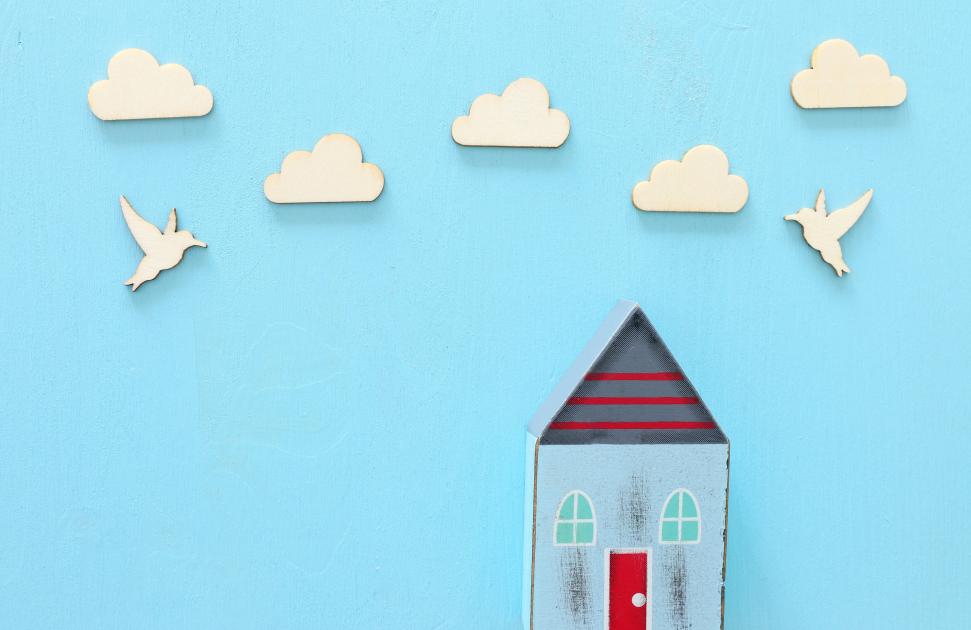 "Des outils vertueux qui correspondent à l'offre de soins de demain" : en Corse, Yannick Neuder a plébiscité le modèle de la maison de santé