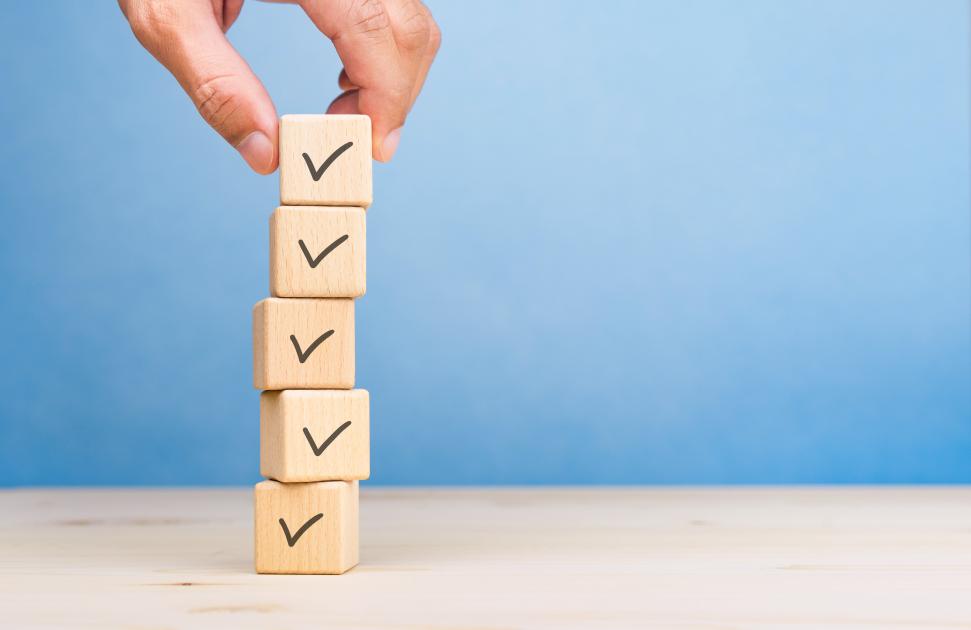 Un arrêté précise les formations nécessaires pour qu'une infirmière anesthésiste exerce en pratique avancée