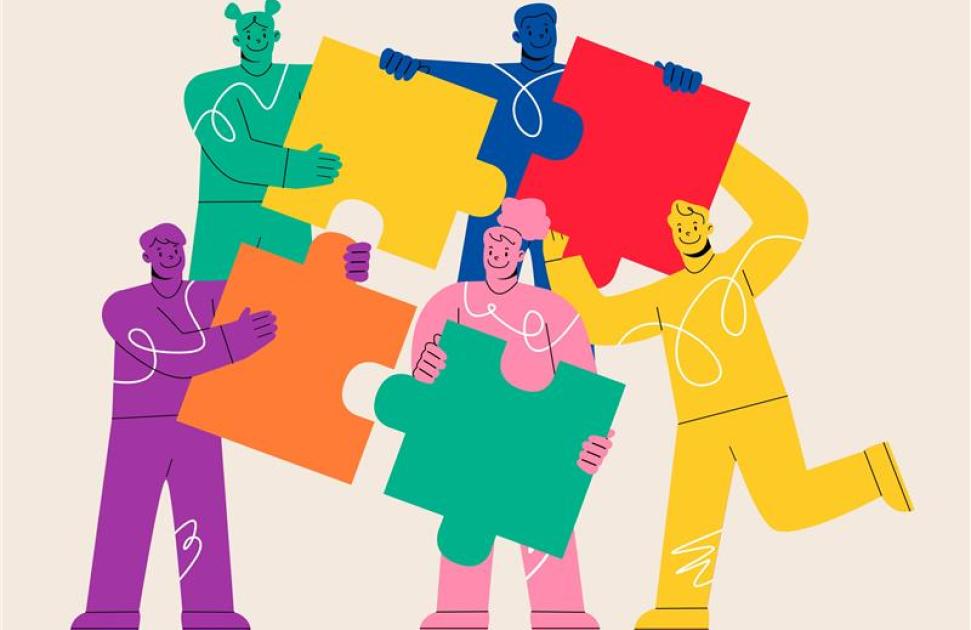 Défense de l'AME, accueil des docteurs juniors, numérique… bientôt réunis en congrès, les centres de santé plébiscitent le "faire équipe"