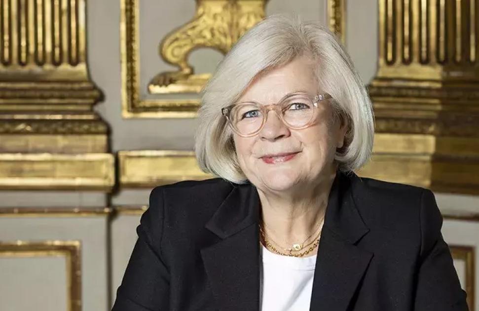 Catherine Vautrin revient au ministère du Travail et de la Santé, désormais élargi à l'Autonomie