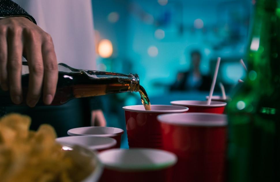 L'article "Oz" qui vise à repérer et orienter les usagers d'alcool se dote d'un nouveau cahier des charges