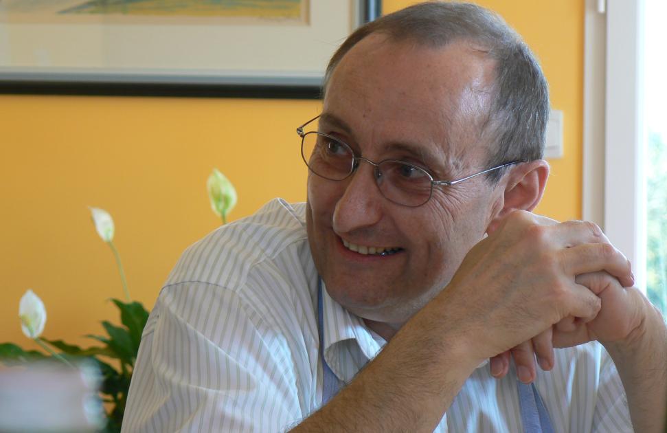 Pierre de Haas : portrait d'un médecin généraliste, pionnier et bâtisseur d'avenir