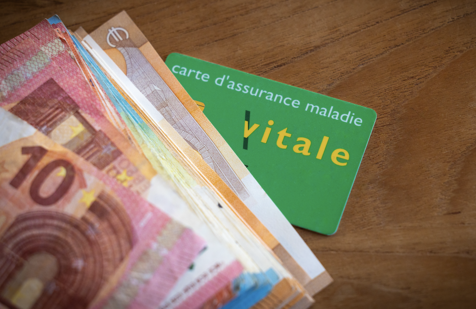 Doublement des franchises médicales : les centres de santé dénoncent "une mesure qui cible les plus vulnérables"