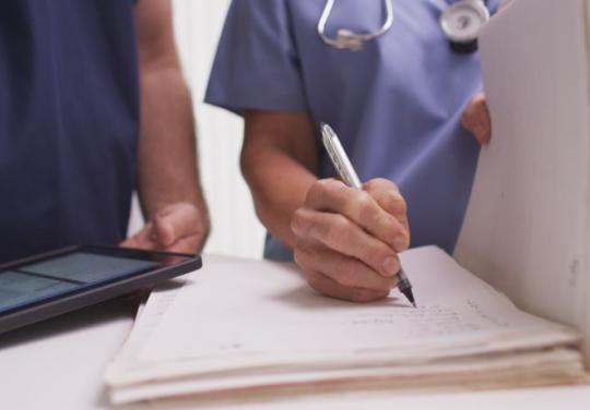 Les infirmières autorisées à adapter la posologie