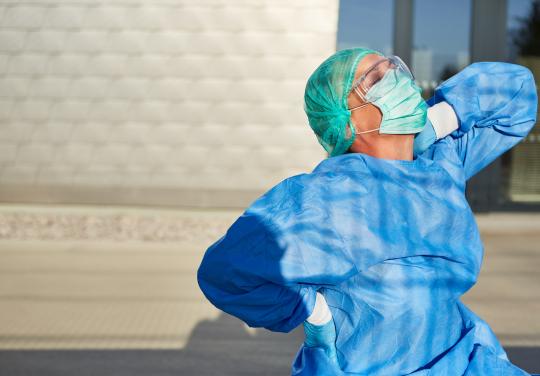 douleur dos soignant