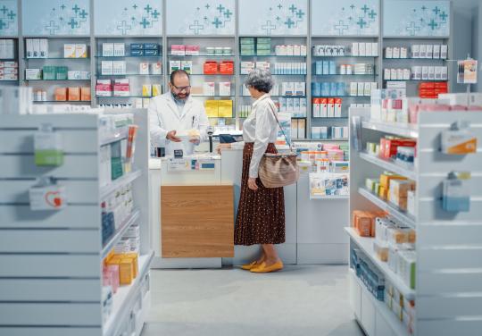 4 personnes âgées sur 10 ont déjà chuté à leur domicile : des pharmaciens, réunis en coopérative, présentent leur plan antichute
