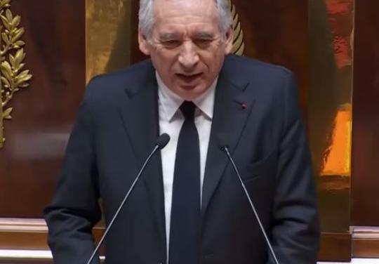 Hausse de l'Ondam, patients en ALD, maisons sport-santé : François Bayrou déroule son discours de politique générale