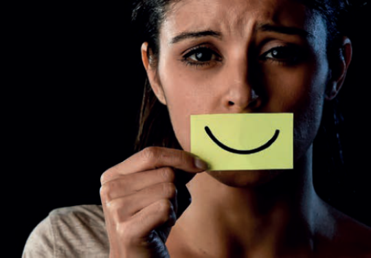 Dépression souriante : les signes à repérer
