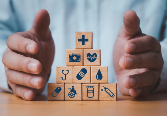 "Une politique de santé ne peut pas être pensée à partir des crises", assure Bernard Jomier