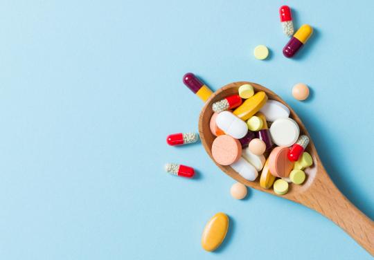 2 euros par boîte de médicament : le gouvernement envisage de doubler les franchises