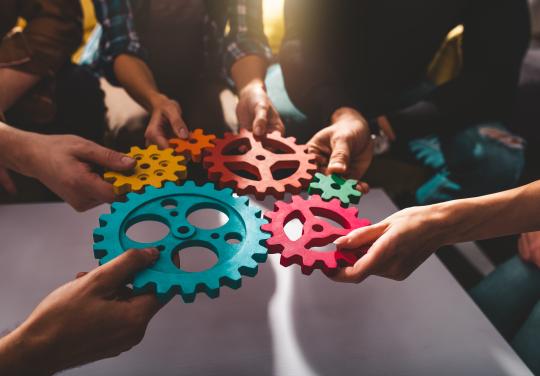 L'association Médecins solidaires ambitionne de créer 800 centres de santé "partout en France"