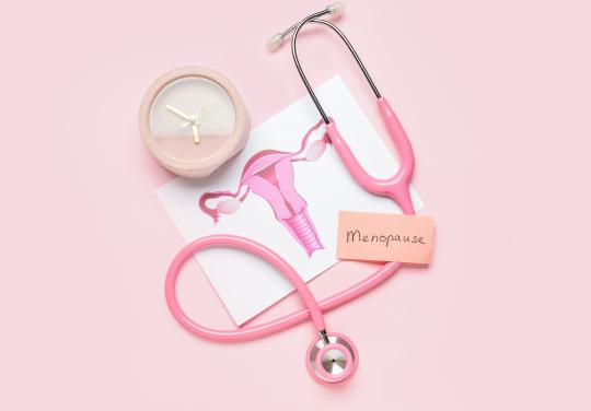Risques cardiovasculaires, ostéoporose, troubles cognitifs… un podcast met l'accent sur la ménopause