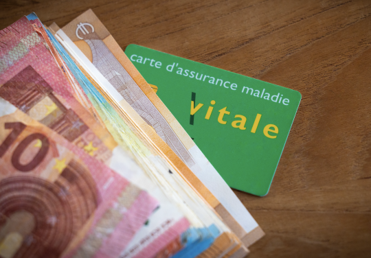 Doublement des franchises médicales : les centres de santé dénoncent "une mesure qui cible les plus vulnérables"